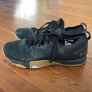 UnderArmour Tribase Reign 3